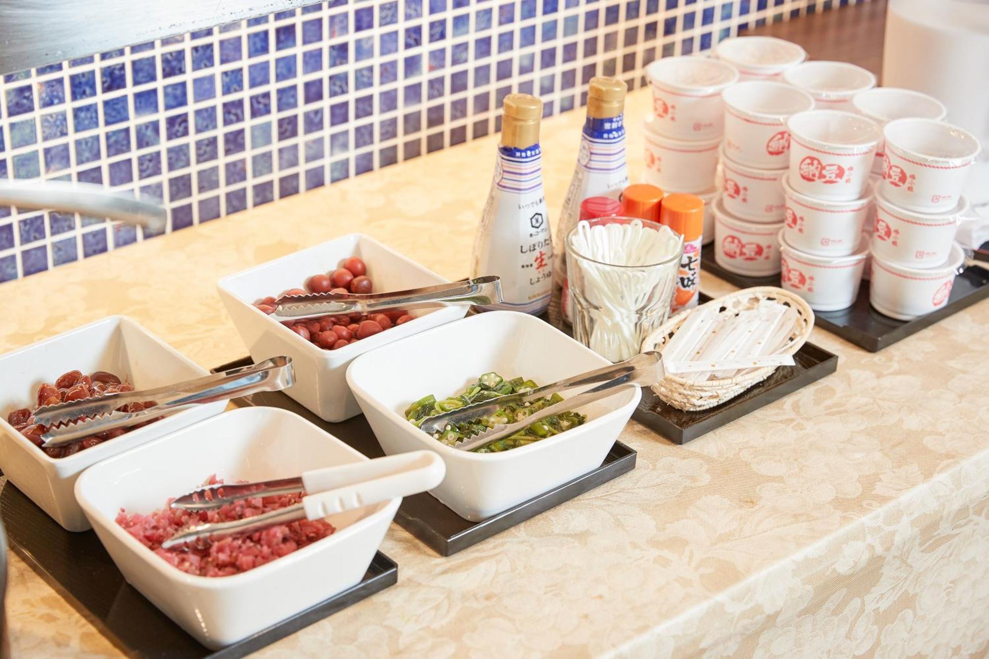 Rj Hotel Наха Екстериор снимка